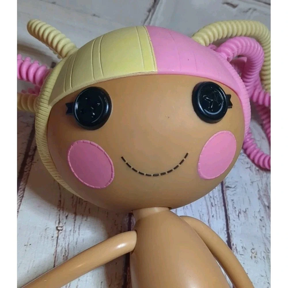 Lalaloopsy Silly Hair Scoops Waffle Cone 12